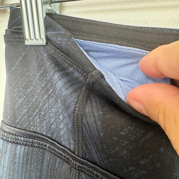 Lululemon Pace Queen Leggings Navy - Picture 8 of 13